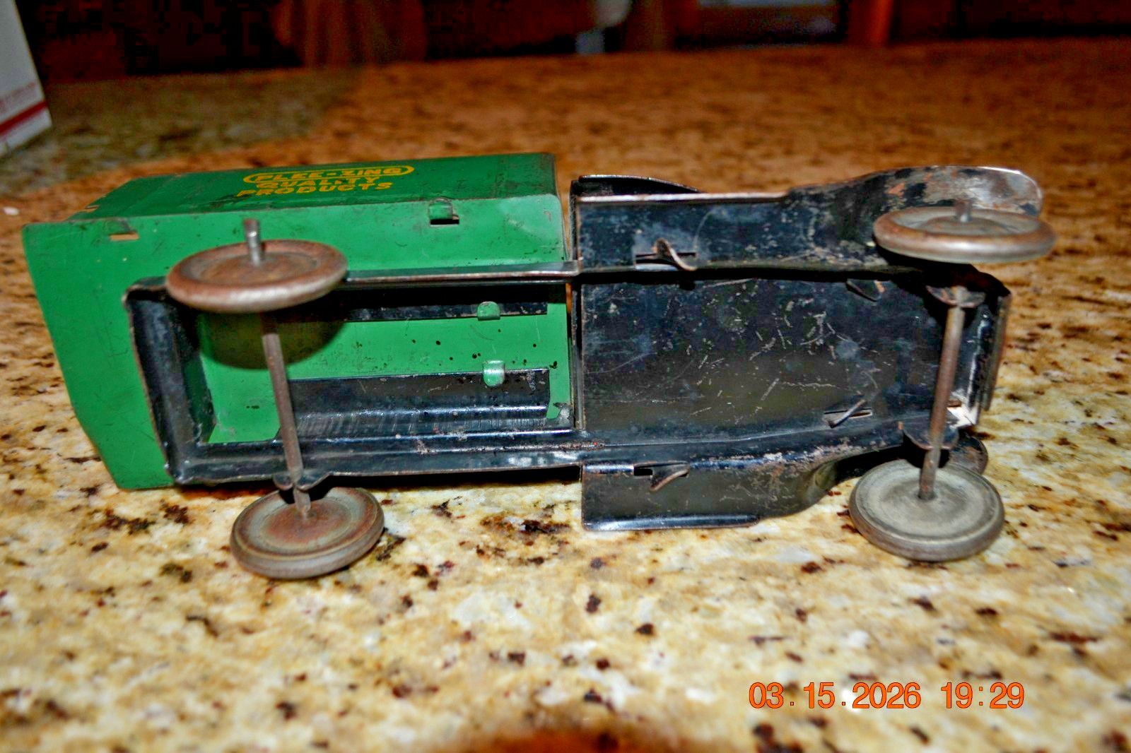 1930s METALCRAFT PRESSED STEEL PLEE-ZING Delivery Truck