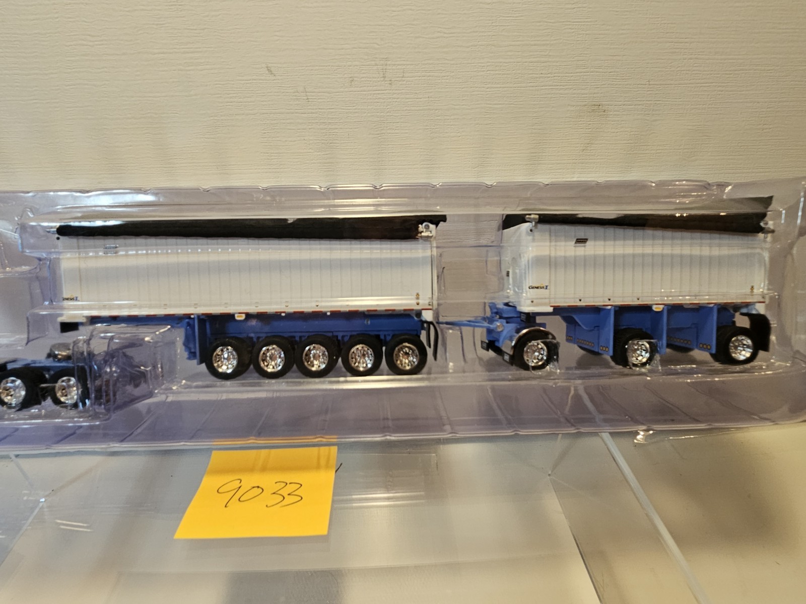 NIB DCP WISTERIA WHITe Kenworth W900L w/ 31ft & 20ft End Dump Trailers 60-1633
