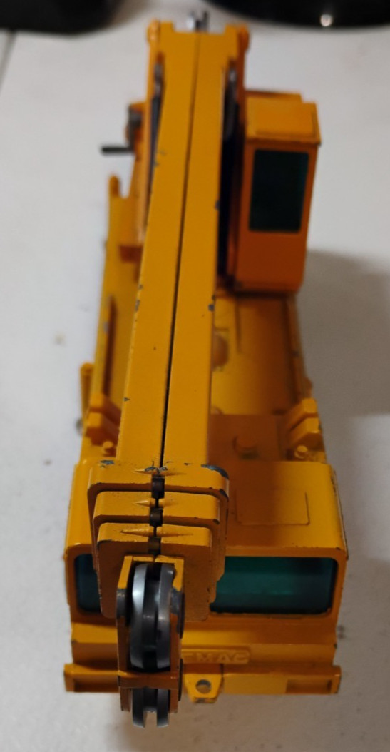 COLLECTIBLE.VINTAGE.BARELY USED.DEMAG Hydraulic HC 100 Crane Truck 1/50.DEAL.