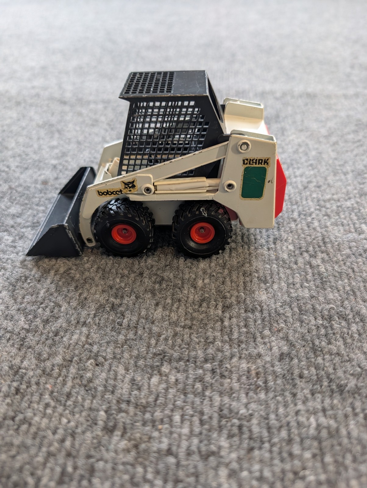 Vintage GAMA 9420 Clark Bobcat Lader 1:19 Diecast Skid Steer West Germany Toy