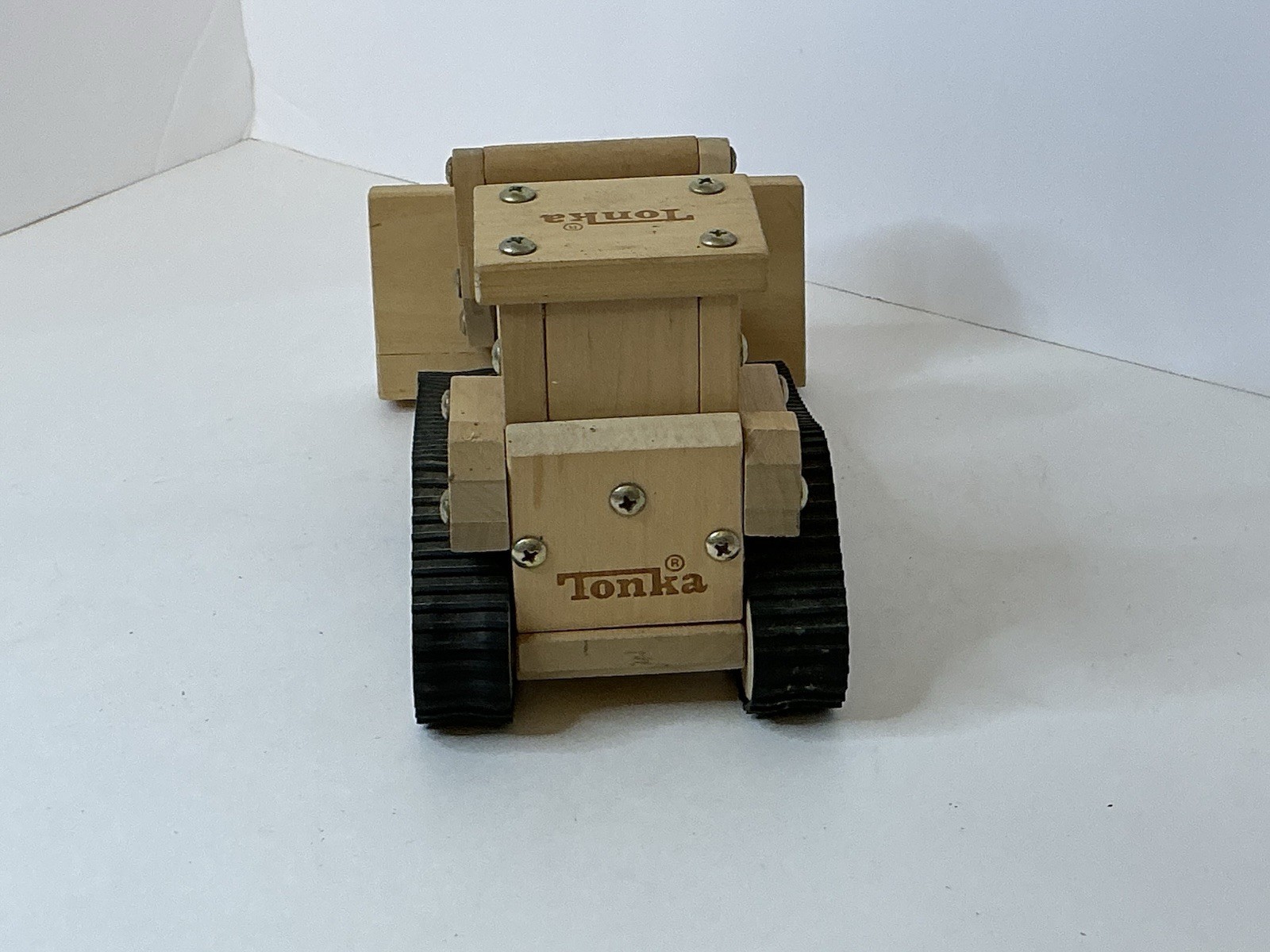 Tonka Wooden Bulldozer Toy Heavy Duty Machinery 8” Complete With rubber tracks