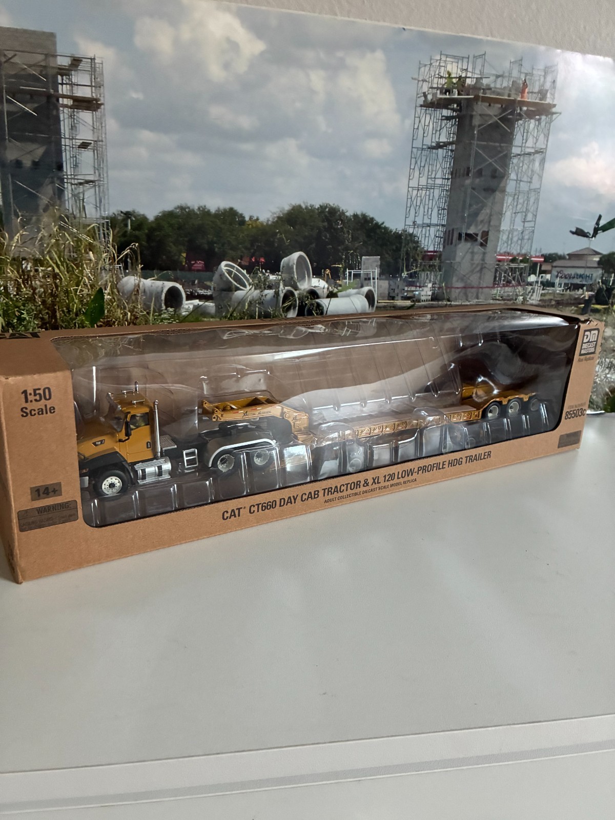 1/50 DieCast Masters #85503C CAT CT660 Tractor w/ Lowboy and two extra axles