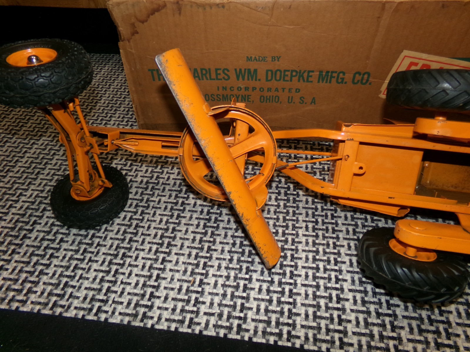 Vintage 1950s Pressed Steel Doepke Adams Orange Road Grader #2006 Original Box