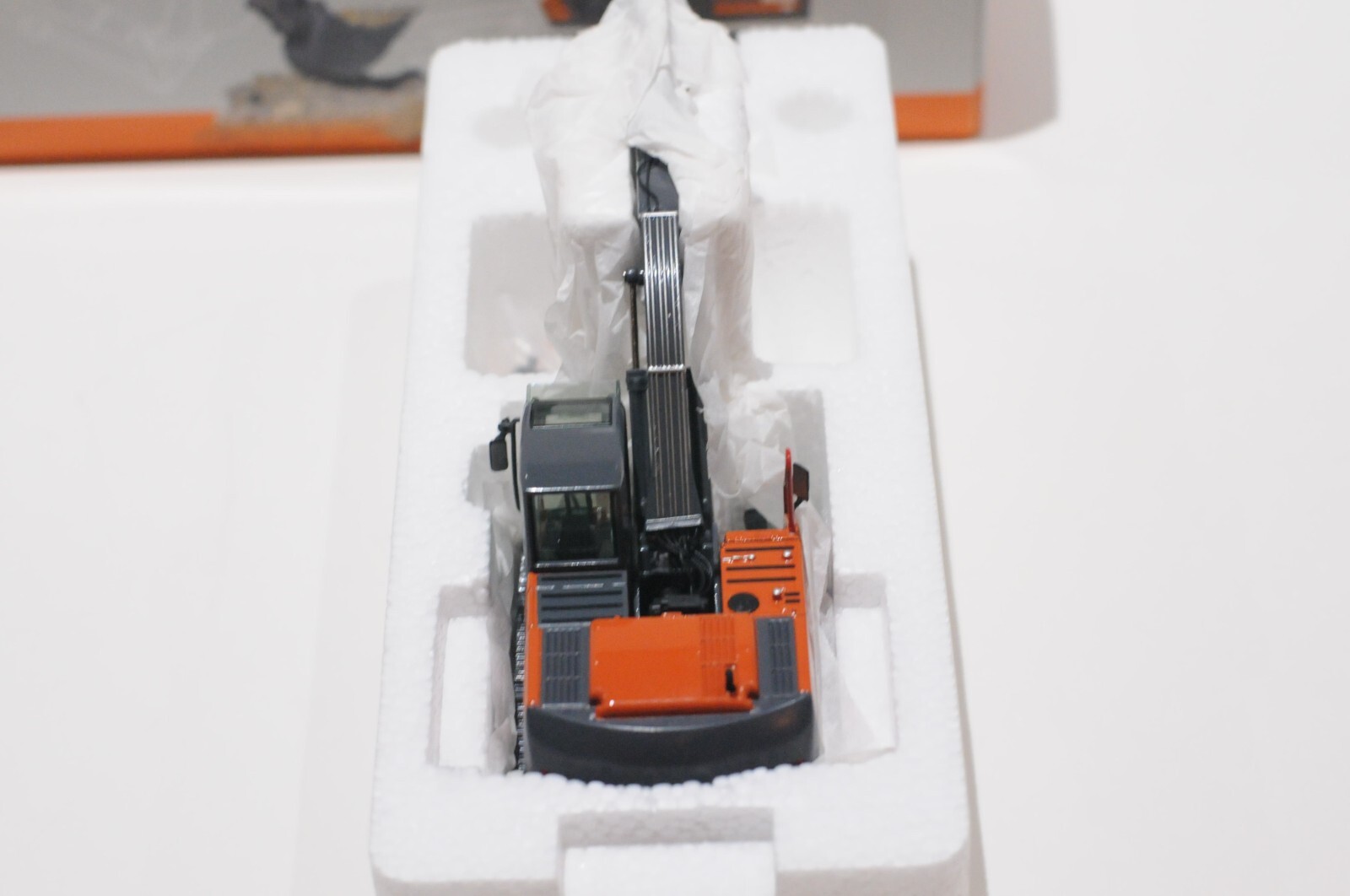 ATLAS 225LC CRAWLER EXCAVATOR NZG 838 IN SCALE 1:50 NEW