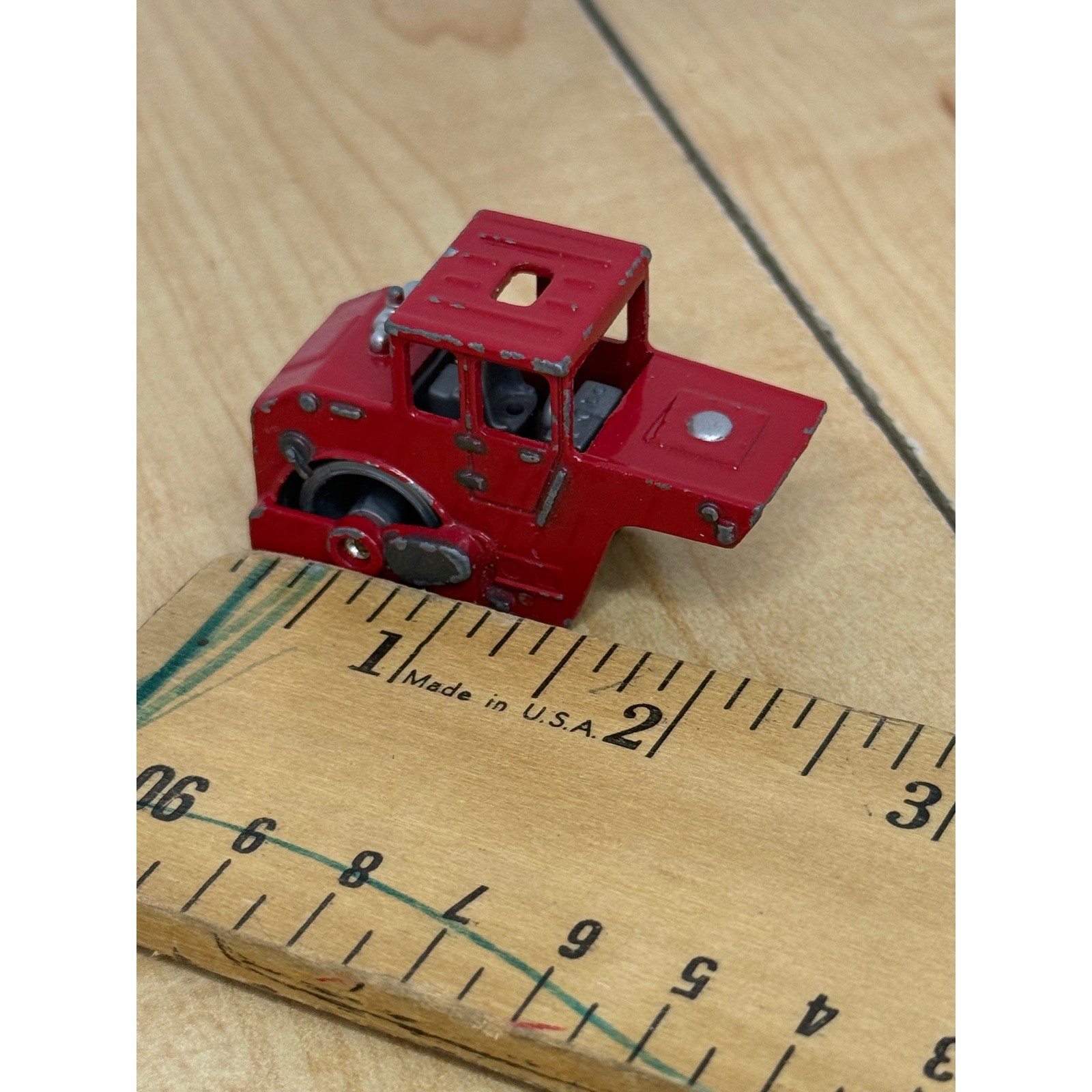Smart Toys 1998 Vintage Red Diecast Steam Roller Construction Vehicle Toy