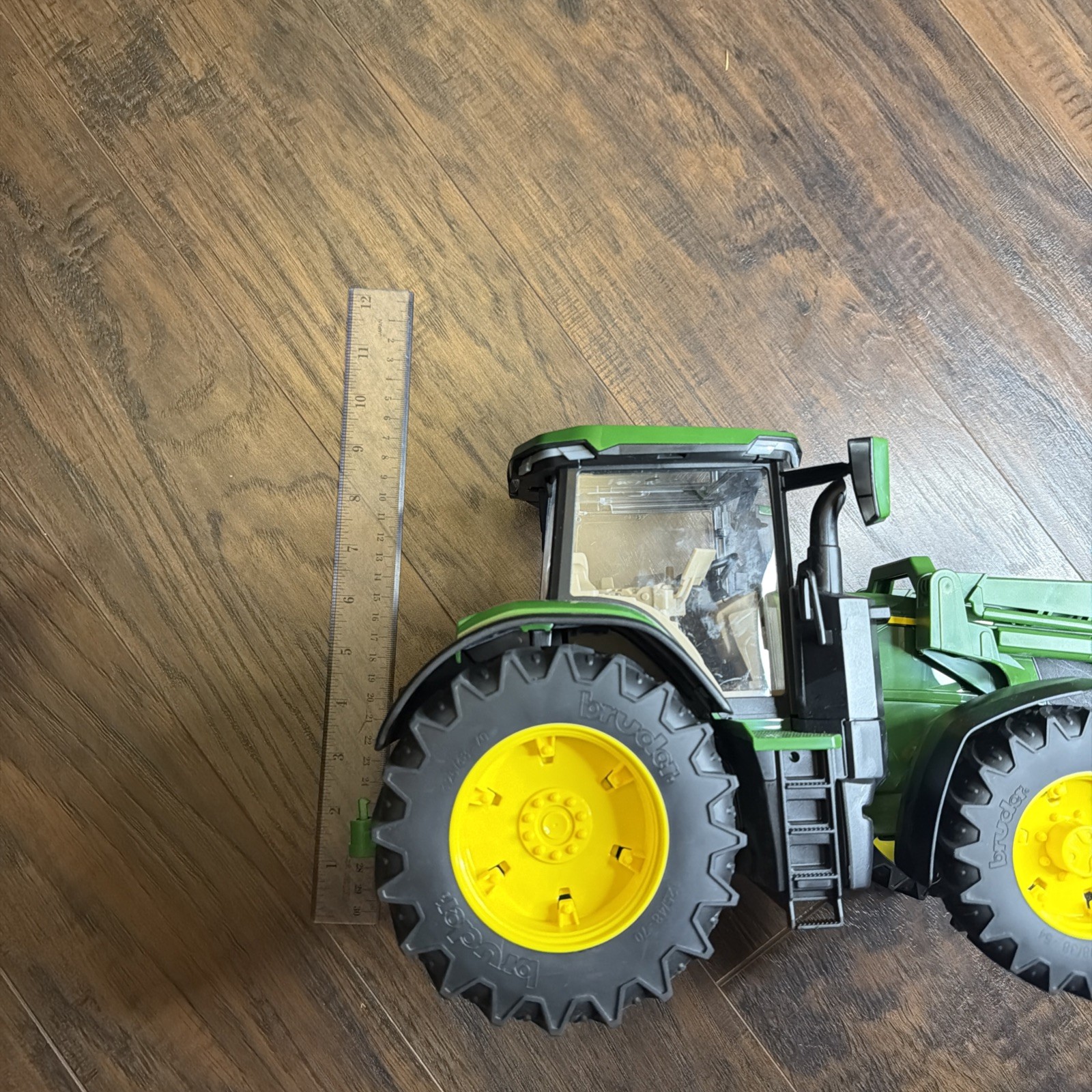 Bruder John Deere 7R 350 Tractor w/ Front Loader 1:16 Scale Farm Toy SEE PICTURE