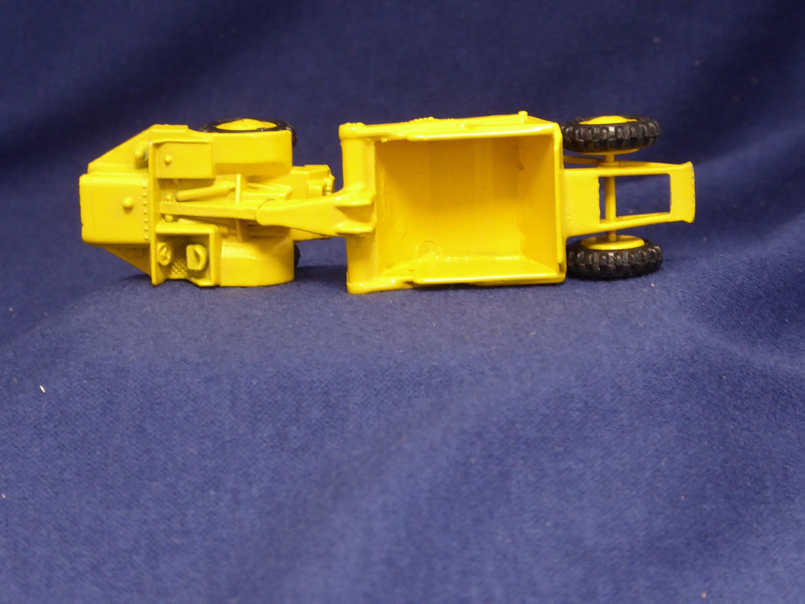 Vintage Lit’l Toy No 8-69 Michigan 310 Scraper – Diecast 1:64