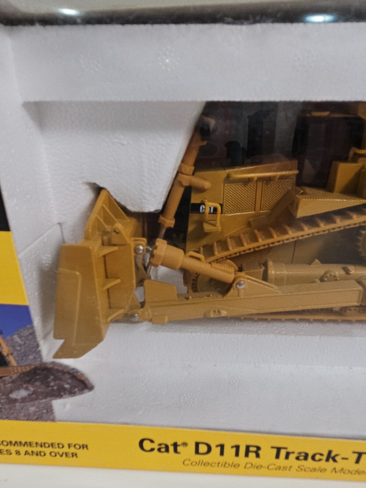 Norscot 55025 CAT D11RTrack- Type Tractor Crawler Ripper Dozer 1:50 Cool Gift