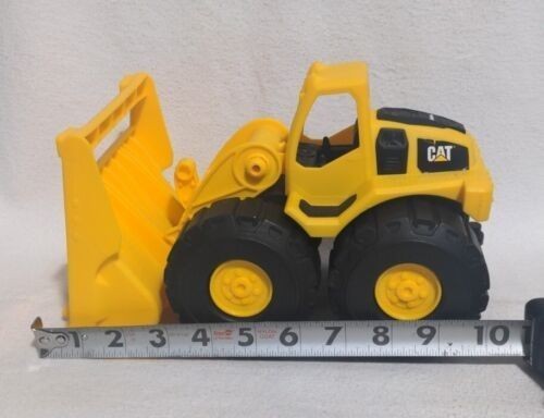 Big & Mighty! 10″ Yellow Plastic Toy CAT LOADER Truck – USED – Kids Construction