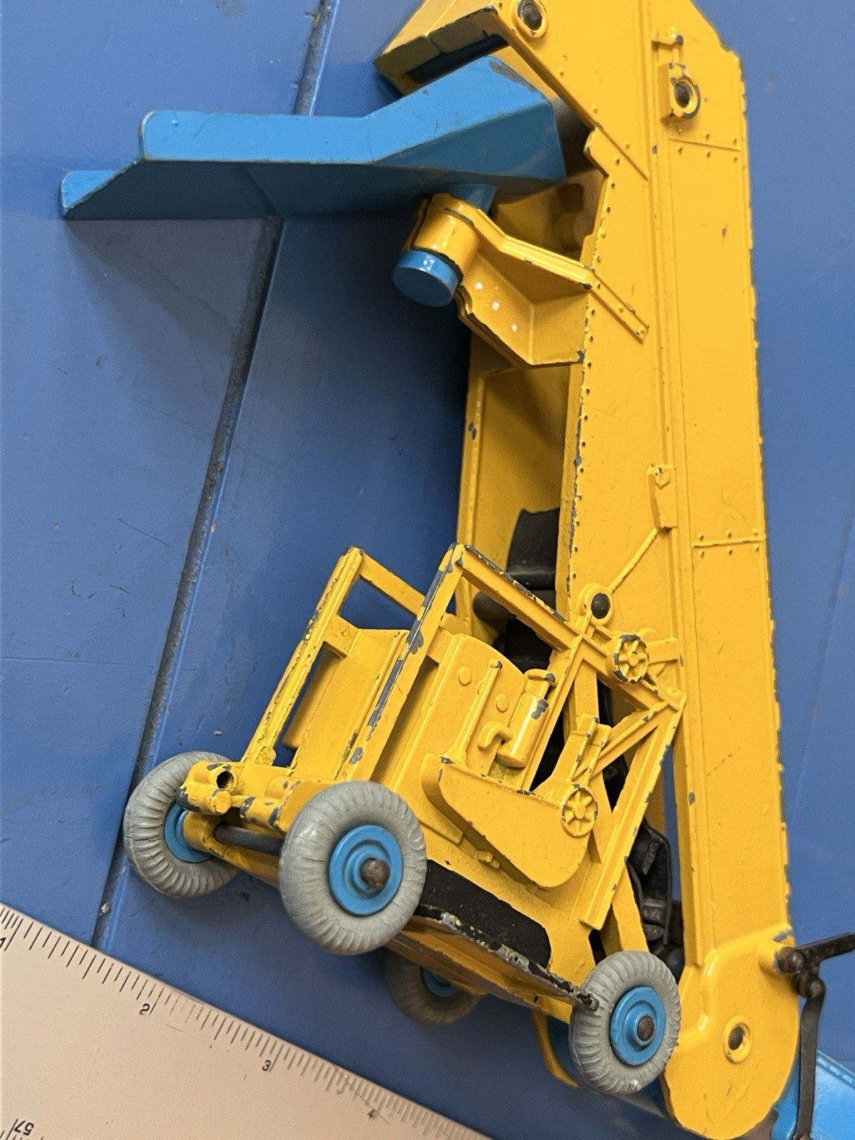 Dinky Toys 564 Yellow Mid-Blue Elevator Loader Made in England Belt Is Broke