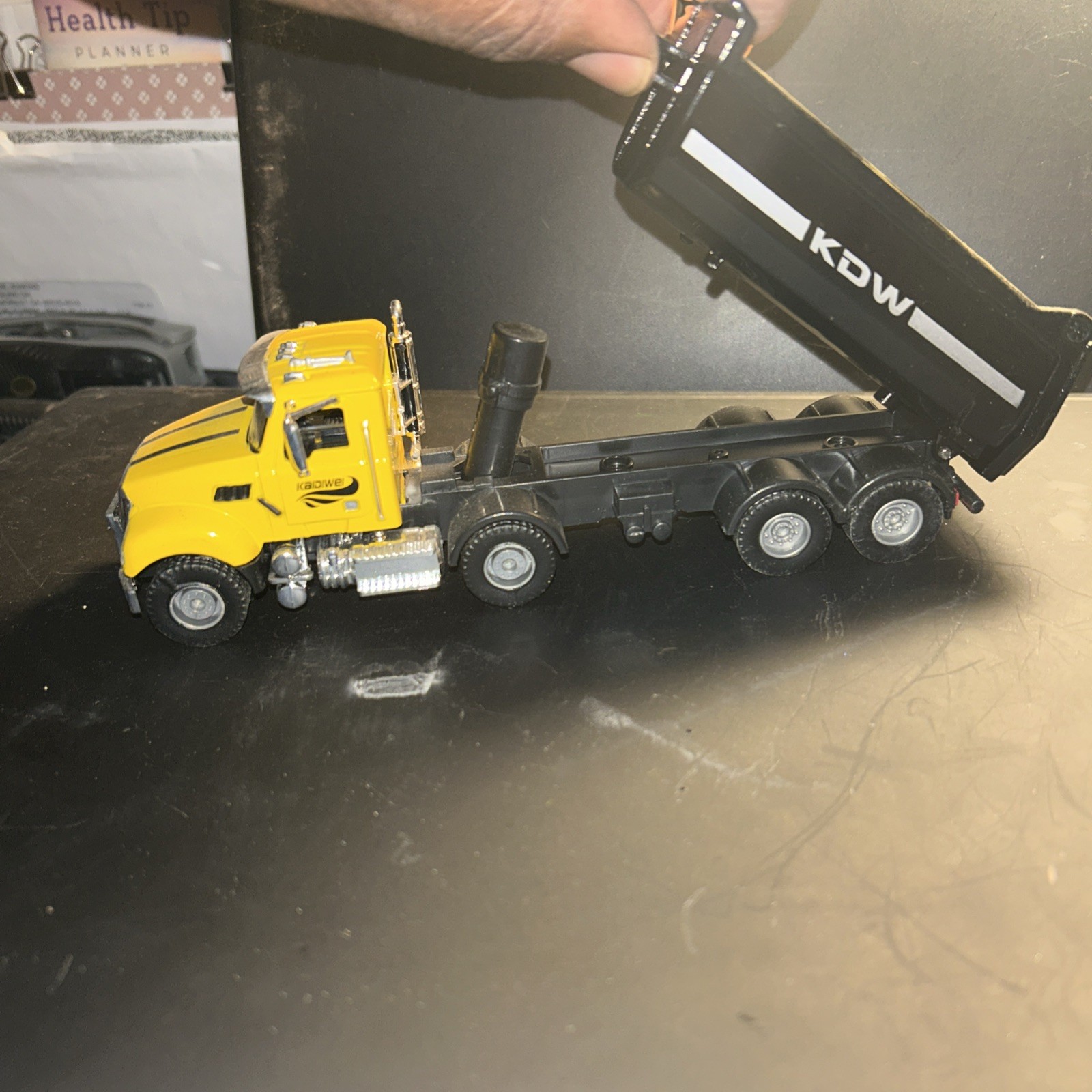 1:50 Scale KDW Dump Truck