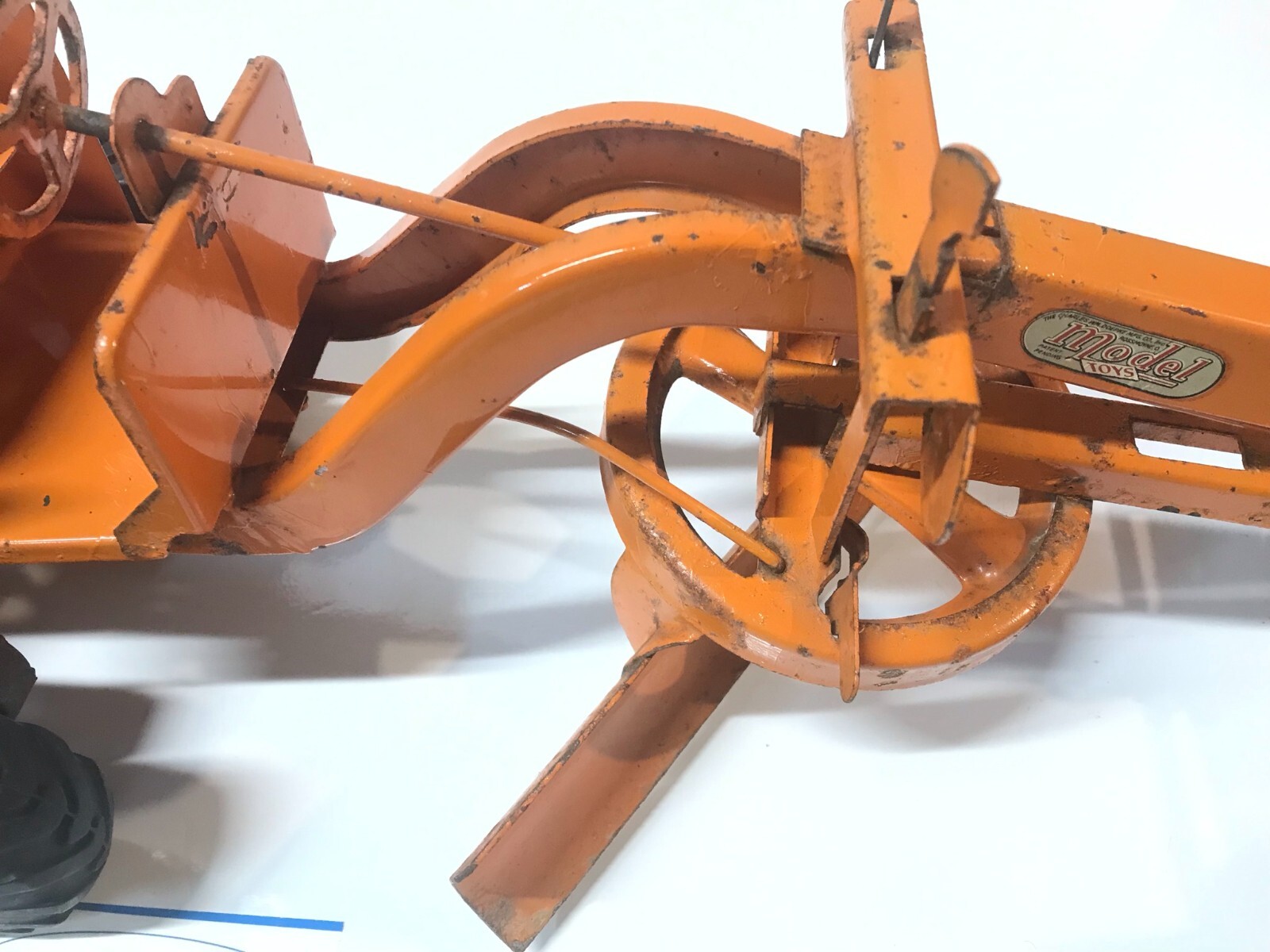 Vintage 1950’s 26″ Yellow-Orange Doepke Model Toys Adams Diesel Road Grader