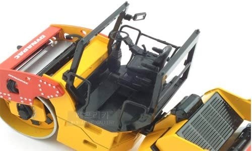 MOTORART,Tandem roller DYNAPAC CC424 with canopy, 1/50, MOT13387