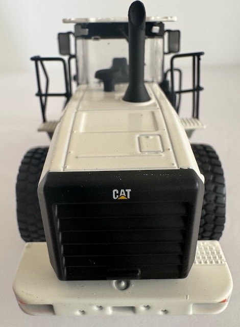 1:50 Caterpillar 950GC Wheel Loader Diecast Model In White 100-10-02 By Tonkin