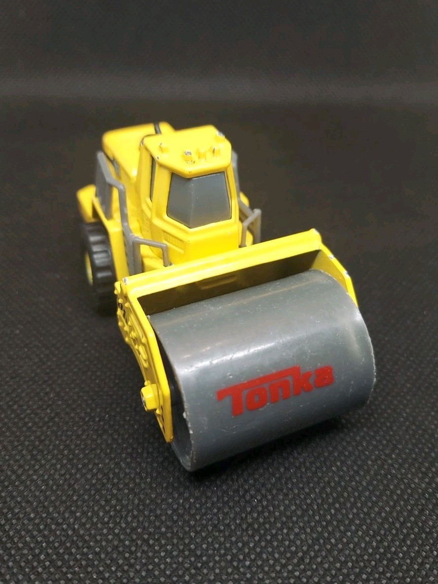 Tonka Real Tough 2016 Diecast Construction Crew Road Roller #3 1:64