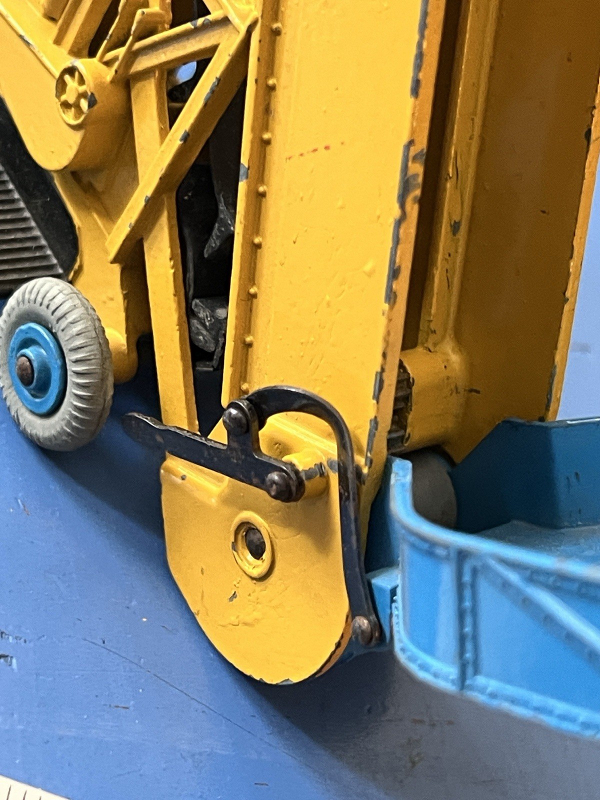 Dinky Toys 564 Yellow Mid-Blue Elevator Loader Made in England Belt Is Broke