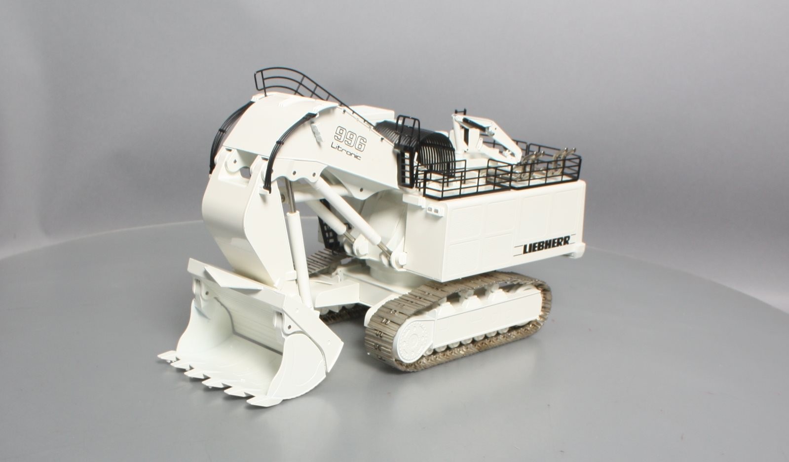 Conrad 2811 1:50 Scale Diecast Liebherr Hydraulic Excavator R996 Litronic