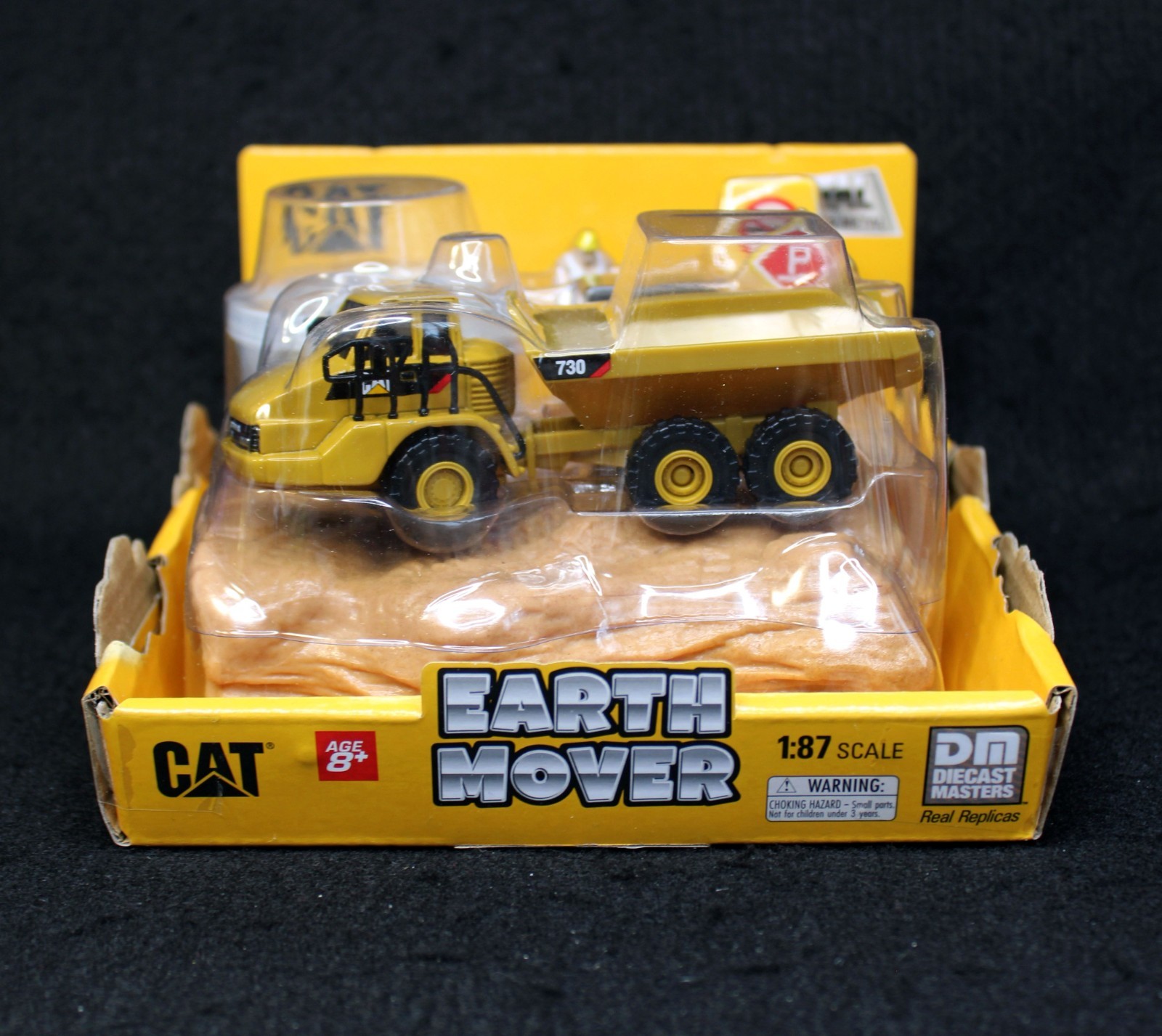 Diecast Masters Earth Mover Series CAT 730 Articulated Truck Construction Set