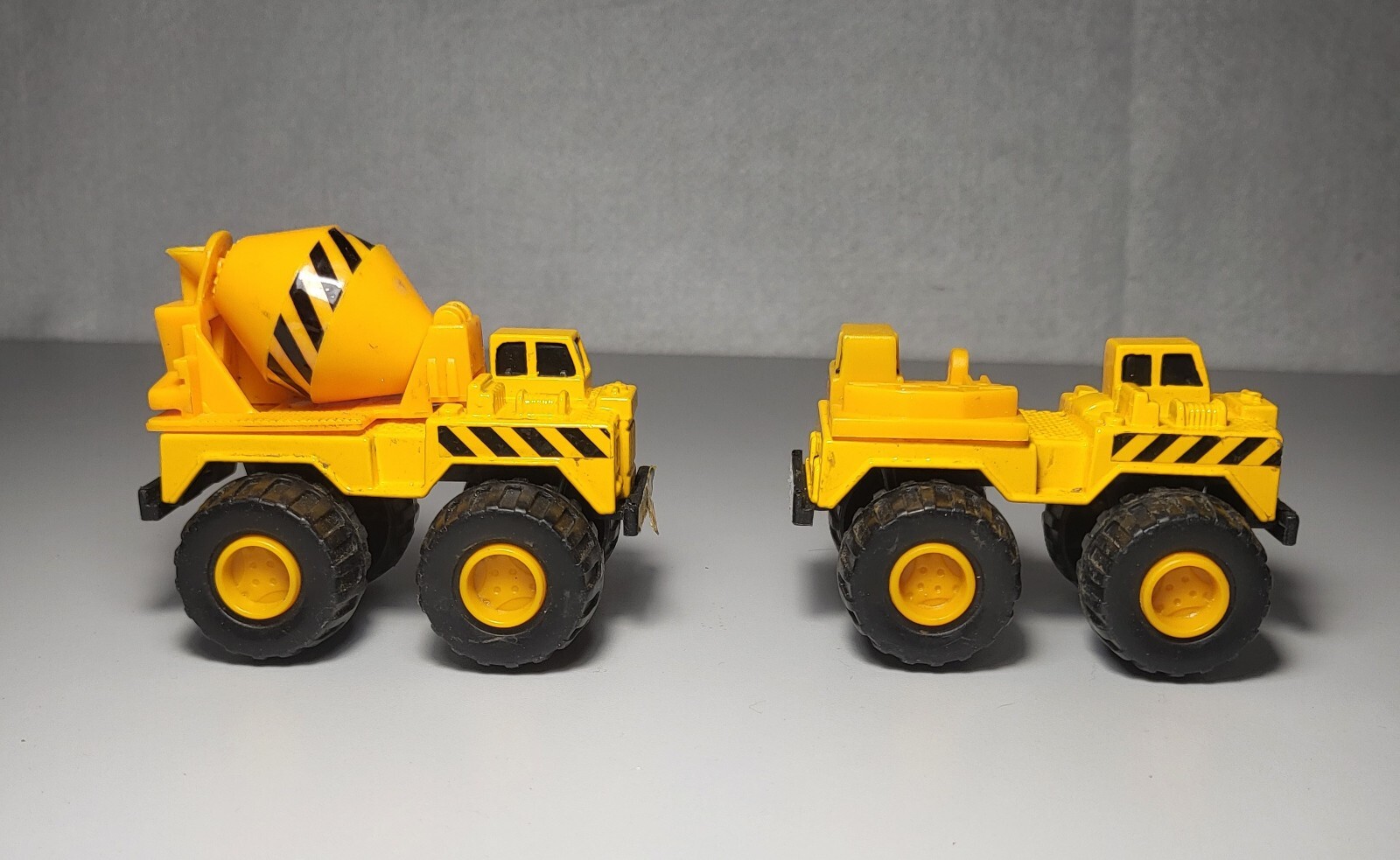 Soma Mighty Wheels Yellow Heavy Construction Cement Truck Diecast Lot of 2