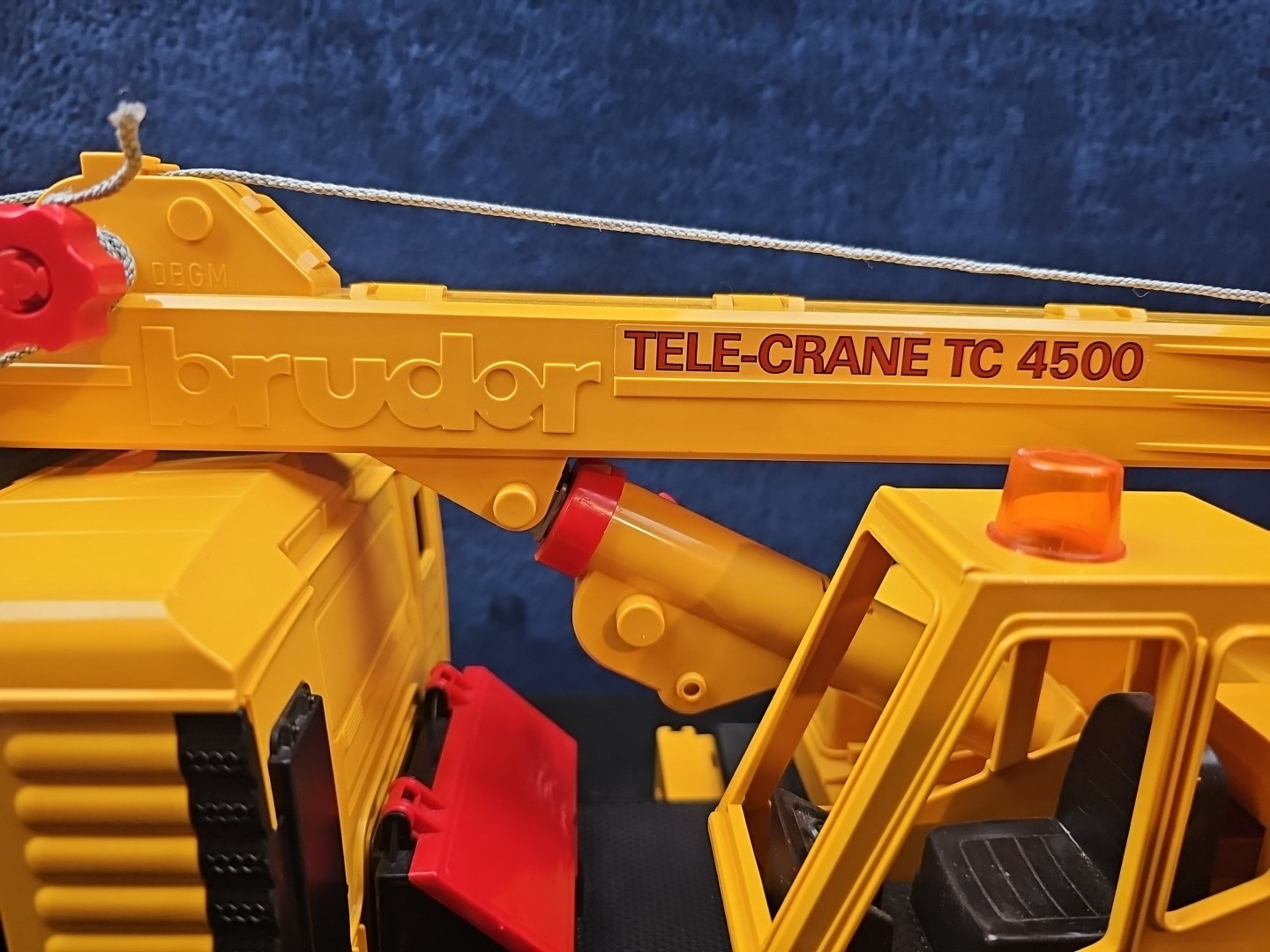 Bruder MAN Tele-Crane TC-4500 TGA 41.440 Construction Toy Truck Germany Preowned