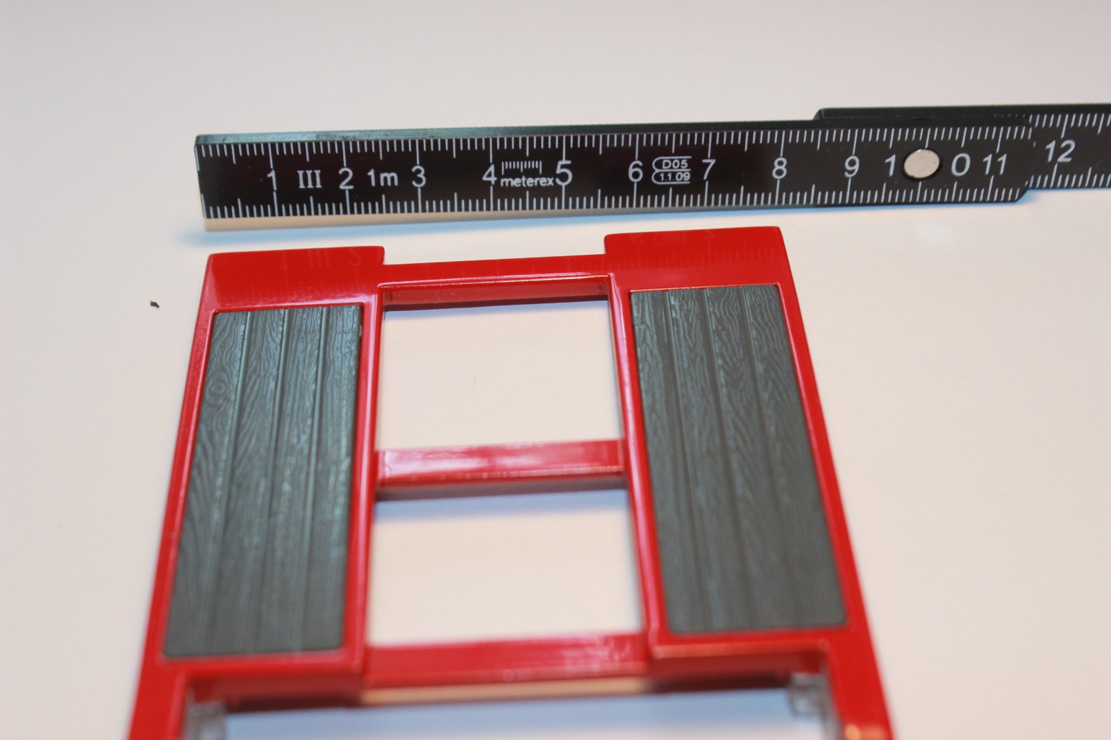 SIKU 6721 Red Ramp Trailer for RC 1:32 Farmer Stand Model NEU Replacement Part