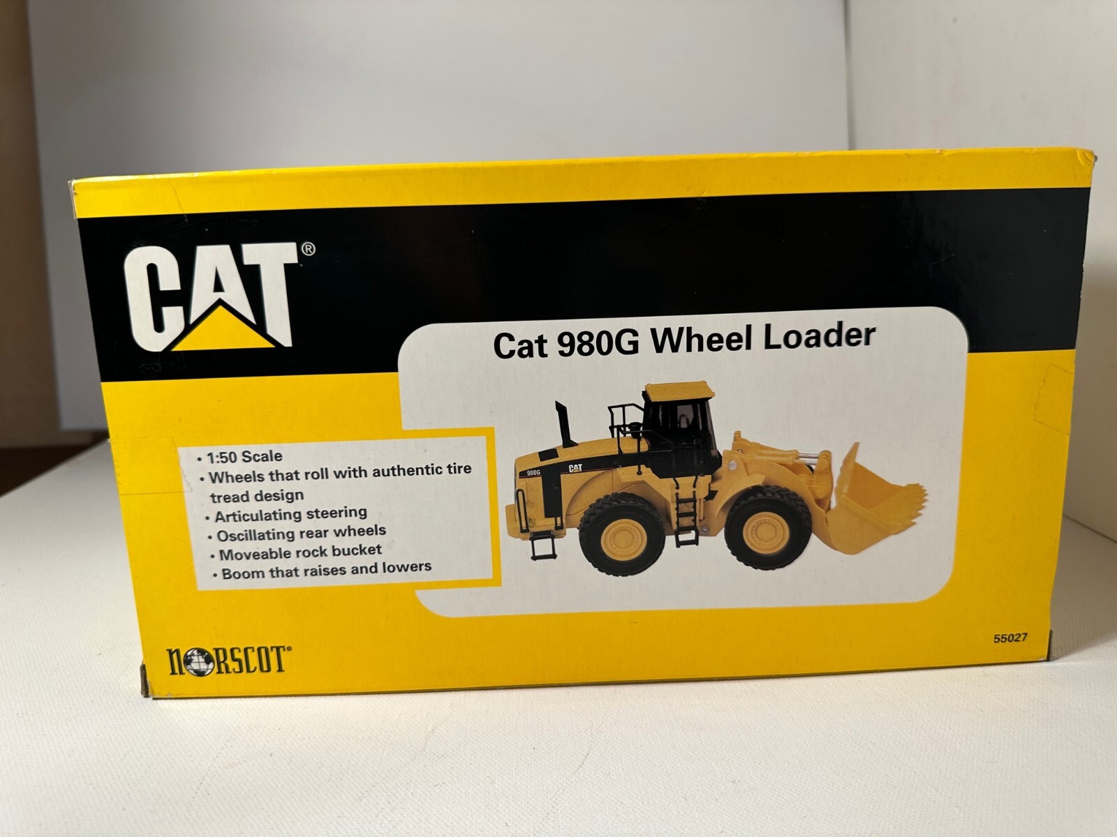 Norscot 1/50 Diecast 55027 – CAT 980G Tire Loader