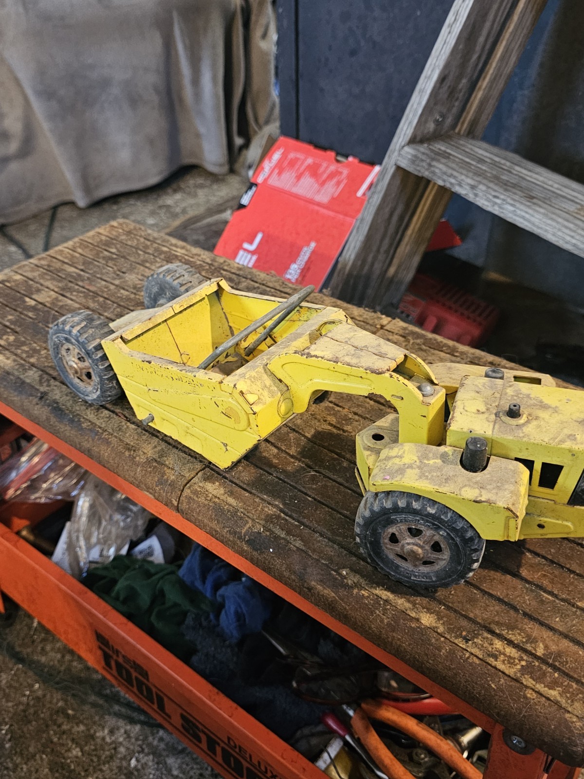 Vintage 1970 Mighty Scrapper Earth Mover Tonka.. Functional