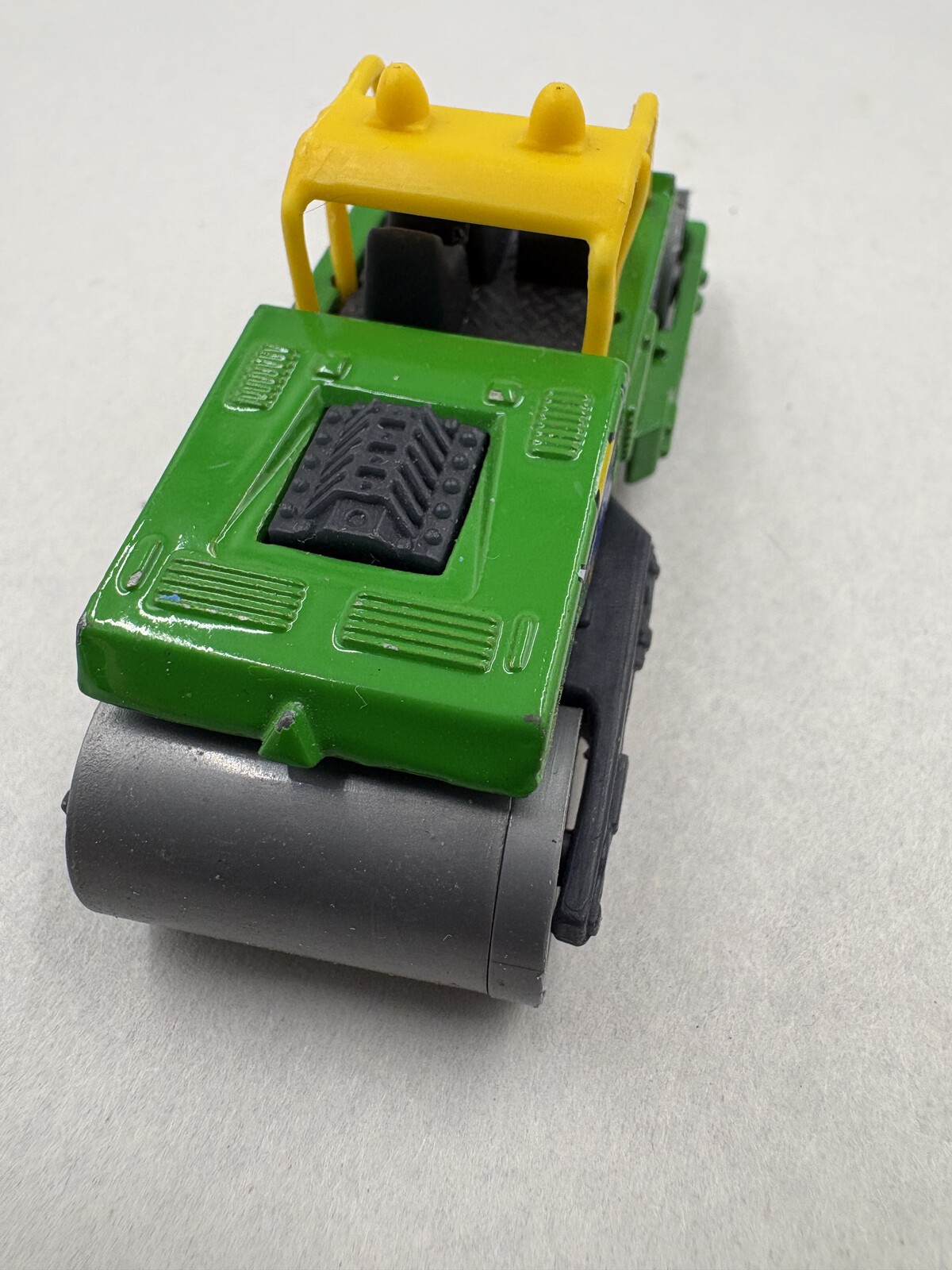 2002 Matchbox MB492 Road Roller Green Build ‘n Bash Diecast