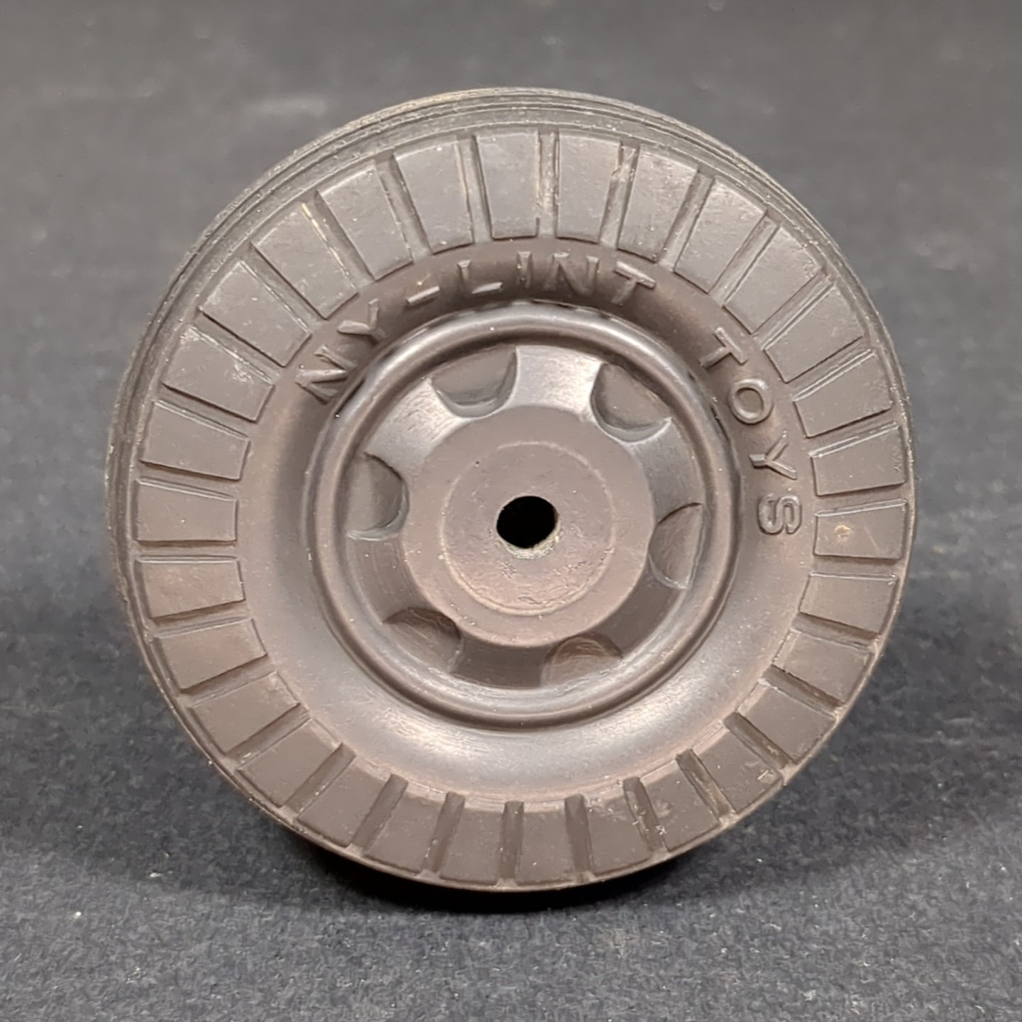 Nylint Michigan Crane Tire Wheel T24 2200 1962-1965 Ny-lint Part