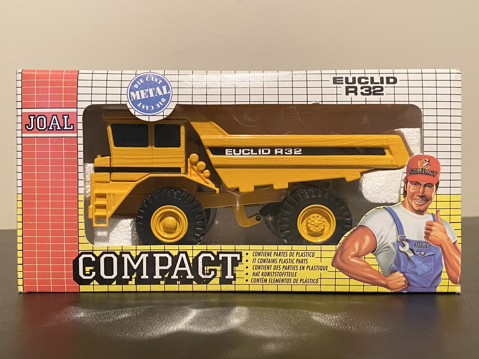 JOAL 1:50 die-cast #228 Euclid R32 Rigid Mine Dump Truck NEW condition!