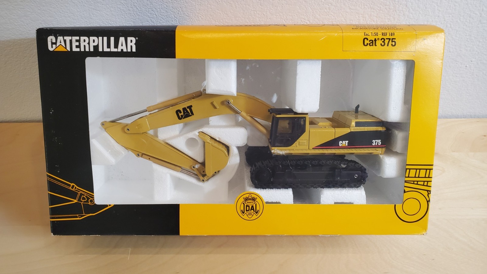1/50 Joal 189 Cat 375 Excavator