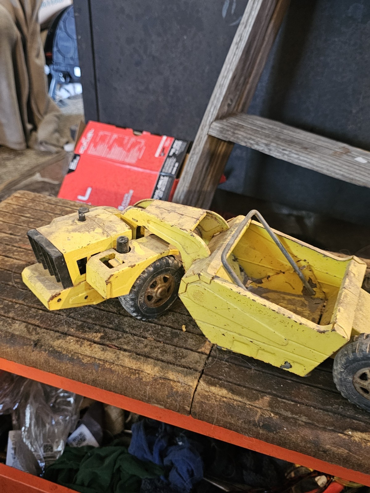Vintage 1970 Mighty Scrapper Earth Mover Tonka.. Functional