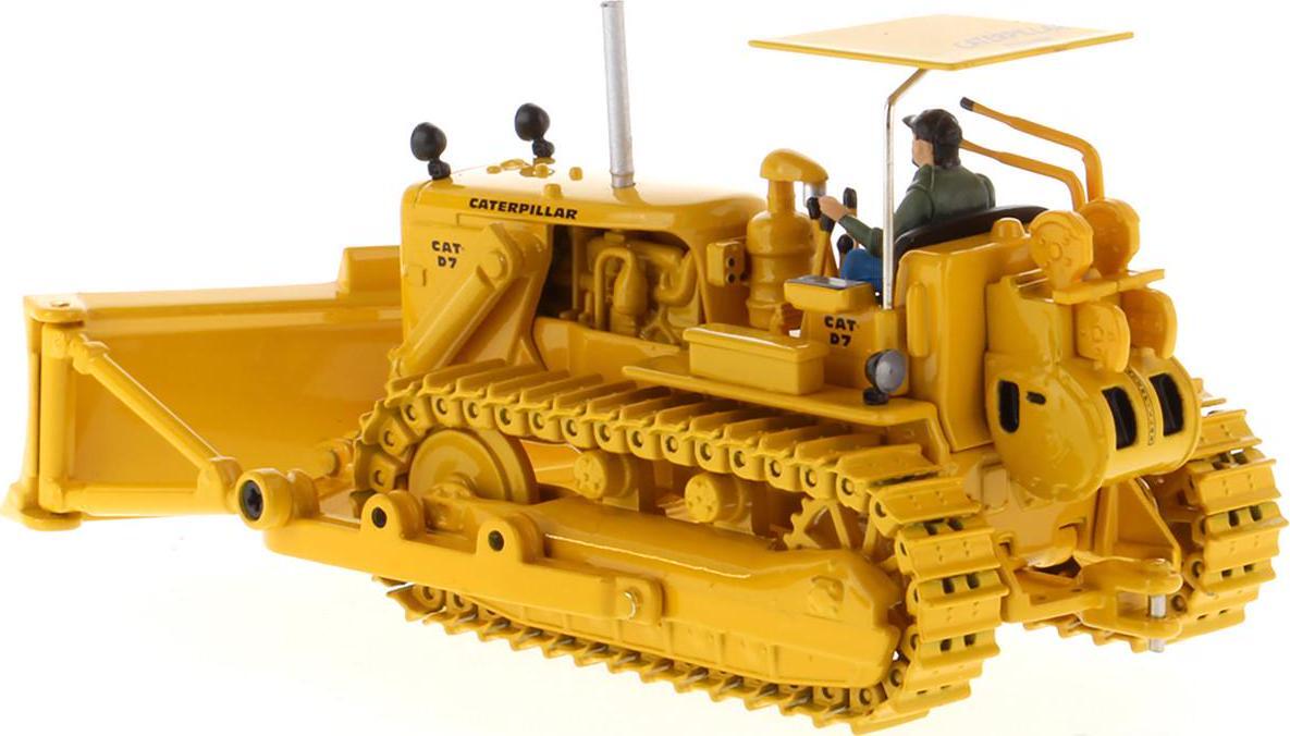 CAT Caterpillar D7C Track-Type Tractor Dozer with Operator 1/50 Diecast Masters
