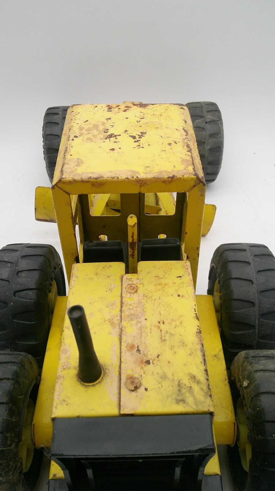 Vintage Tonka Pressed Steel Road Grader MR-970 17.5″ Fair Condition