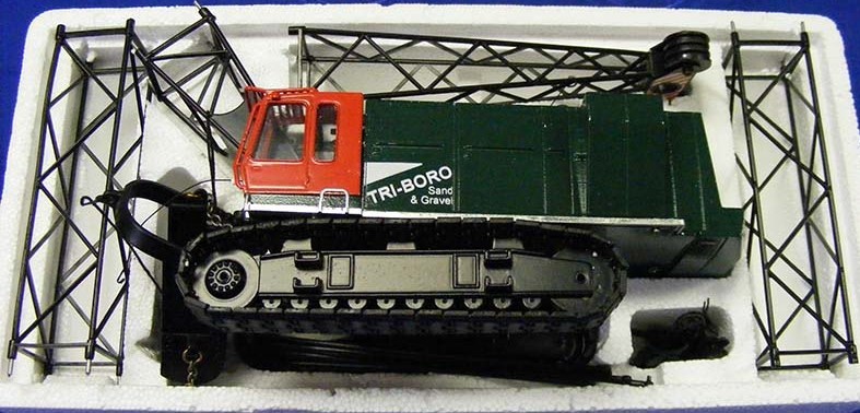 Conrad 2831T Liebherr HS 881 Dragline Tri-Boro Sand & Gravel 1/50 MIB