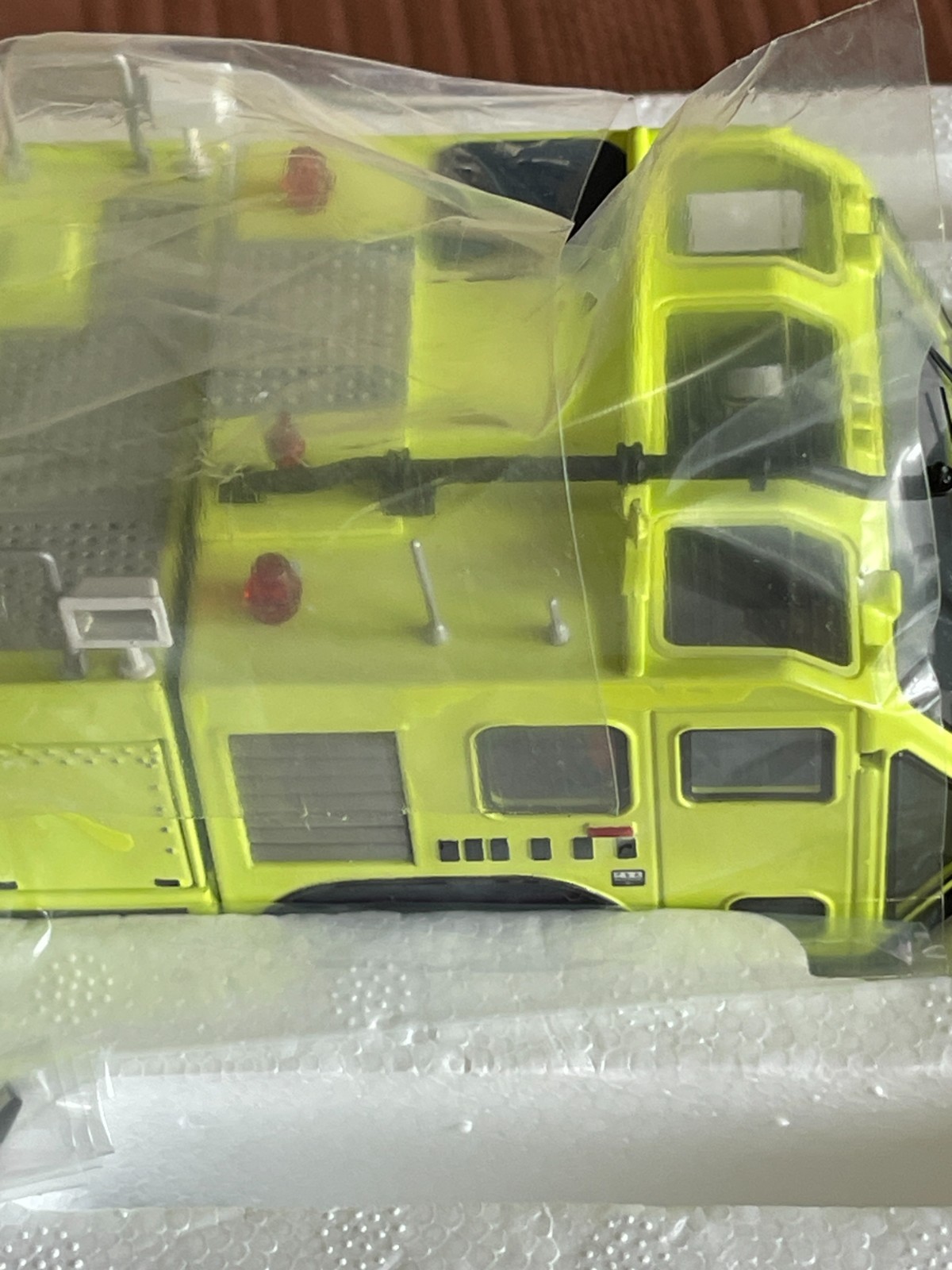 Oshkosh Striker 3000 ARFF TWH 078-1088 Airport Emergency Vehicle