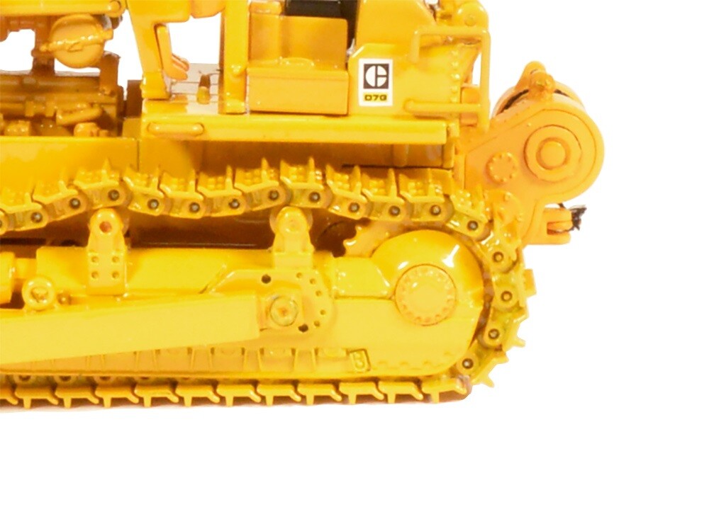 Caterpillar Cat D7G Dozer with A-Blade and Winch – CCM 1:48 Scale Model New