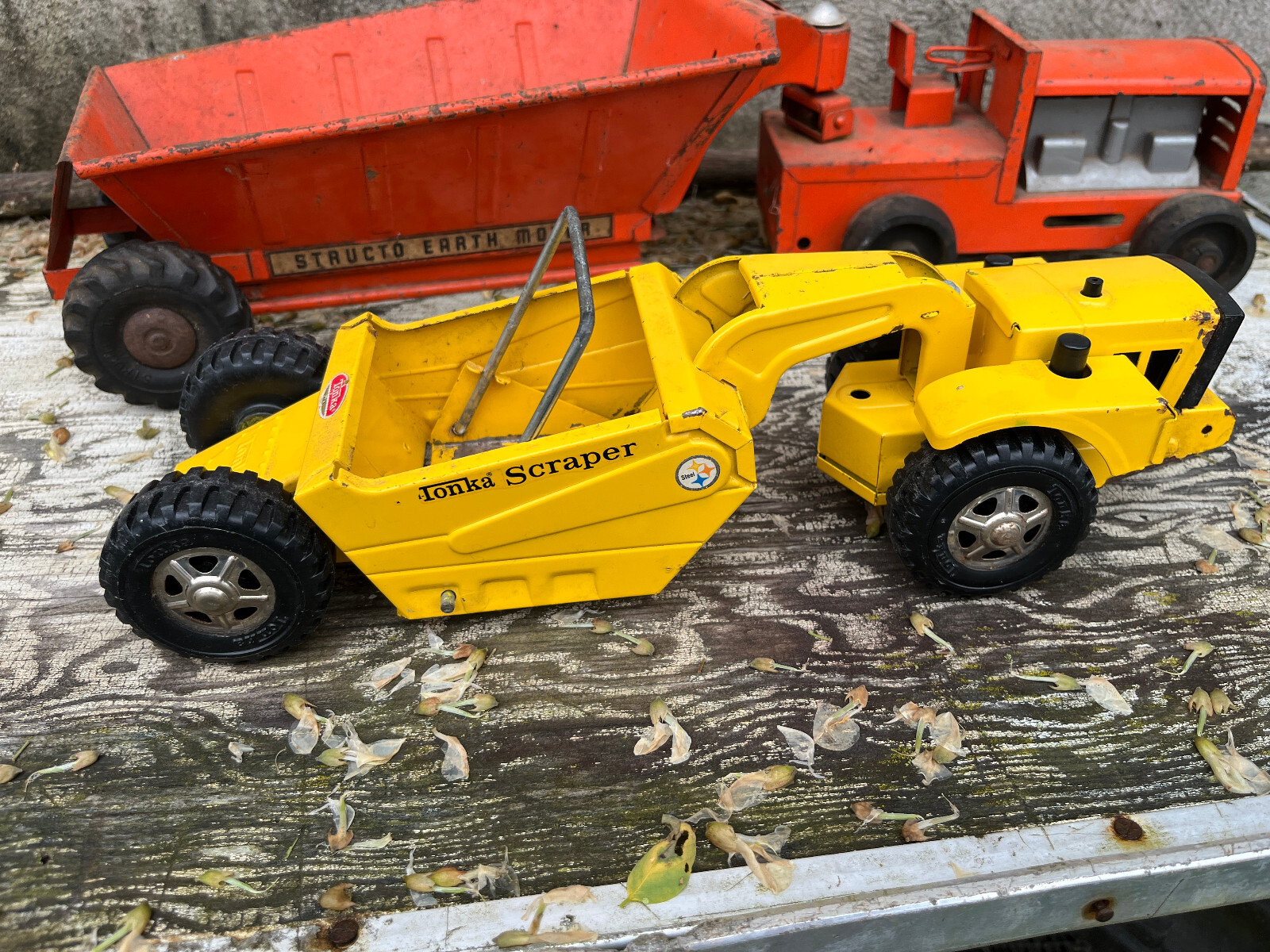 lot of 2 Structo & Tonka pressed steel Scraper Tonka Mini Scraper Earth Mover