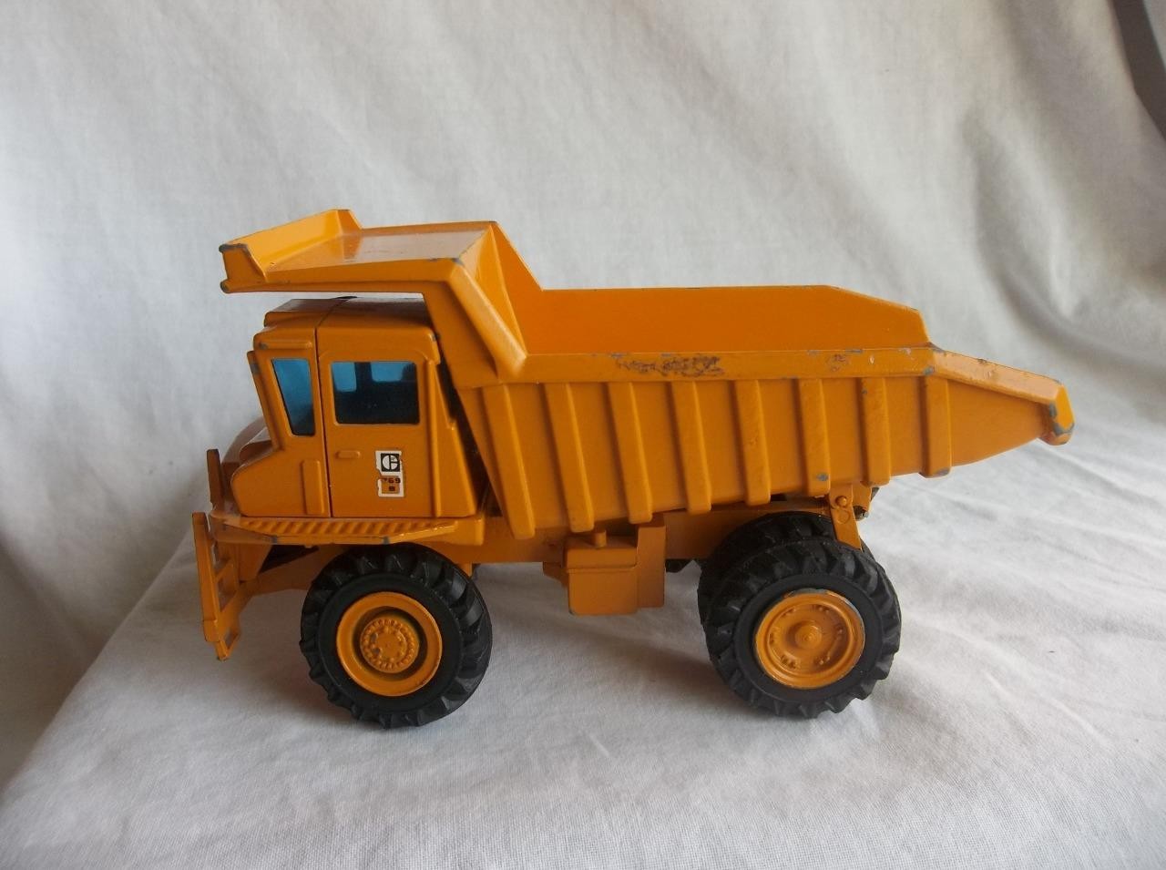 Gescha Conrad #276 CATERPILLAR 769B Dump Truck Model 1:50 Scale