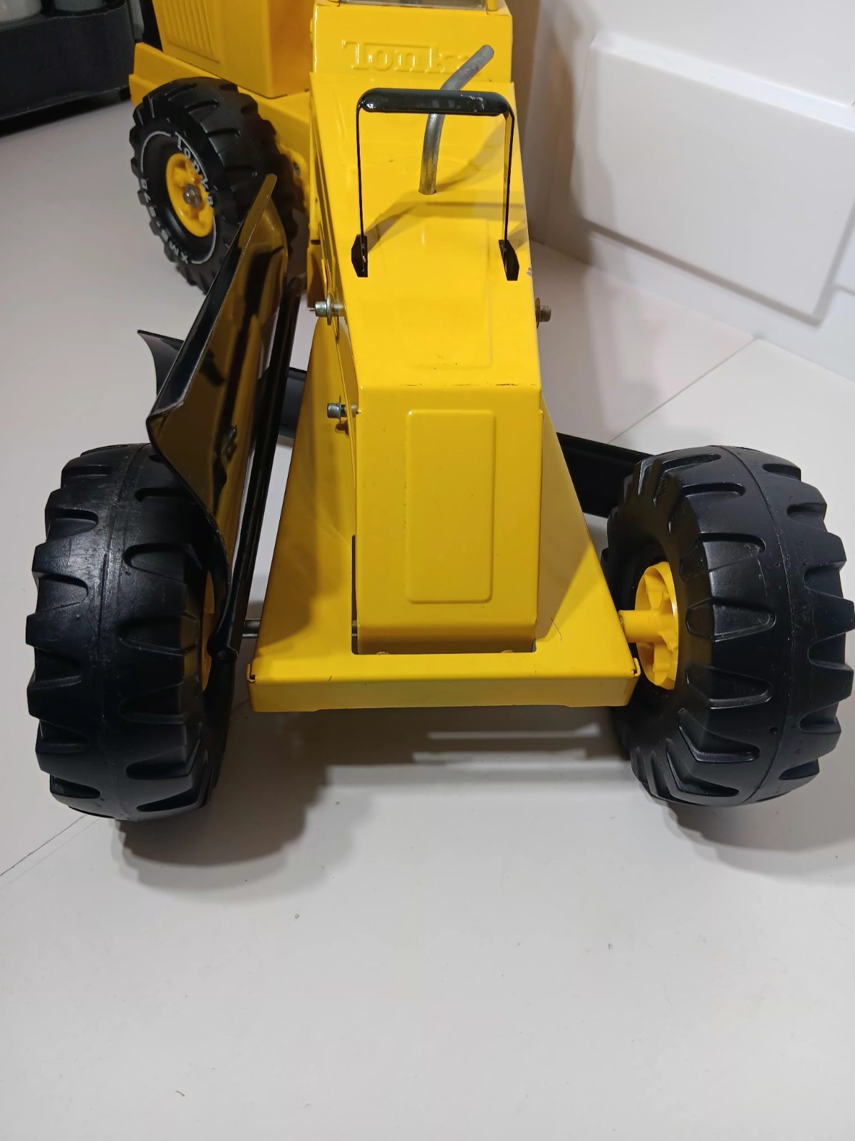 Vintage Tonka truck Turbo Diesel Steel Road Grader XMB 975 Toy 54726