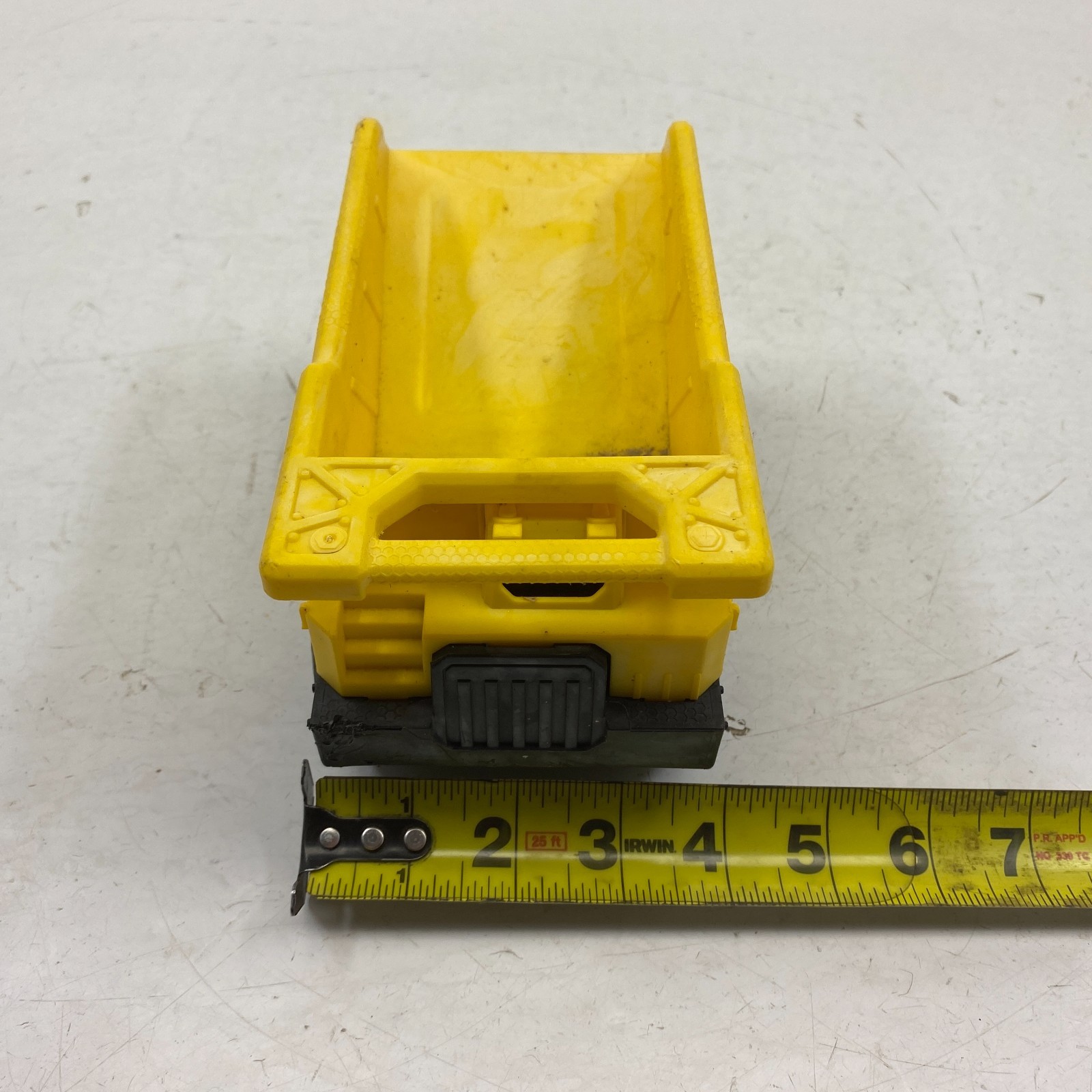 CAT Construction 7″ Dump Truck, Excavator Toys Lot of 2 (USED)