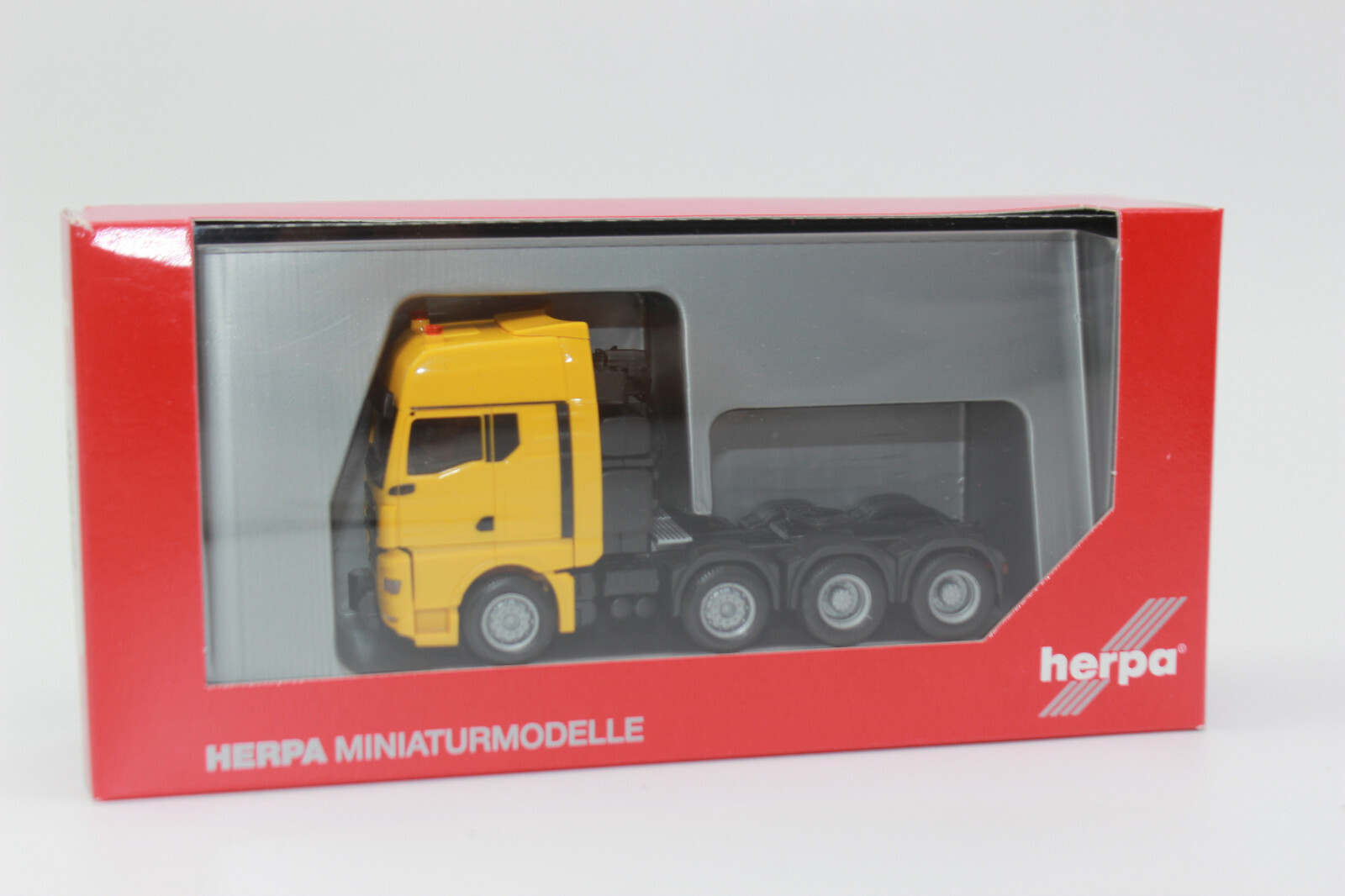 Herpa 313537 MAN TGX GX SL Tractor Unit 1:87 H0 New In Original Packaging