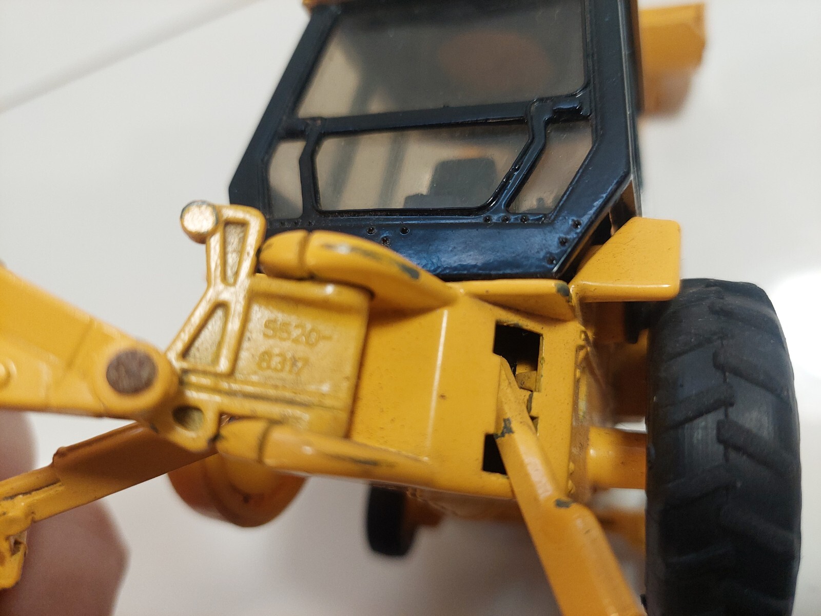 Ertl Backhoe 1990 John Deere 5520 Backhoe Loader 1/32 Diecast Part Or Repair