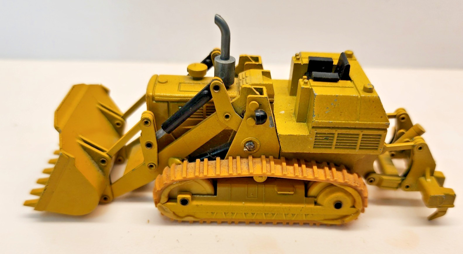 Vintage NZG 1:50 Diecast CAT 955 Kettenlader Track Loader with Rake