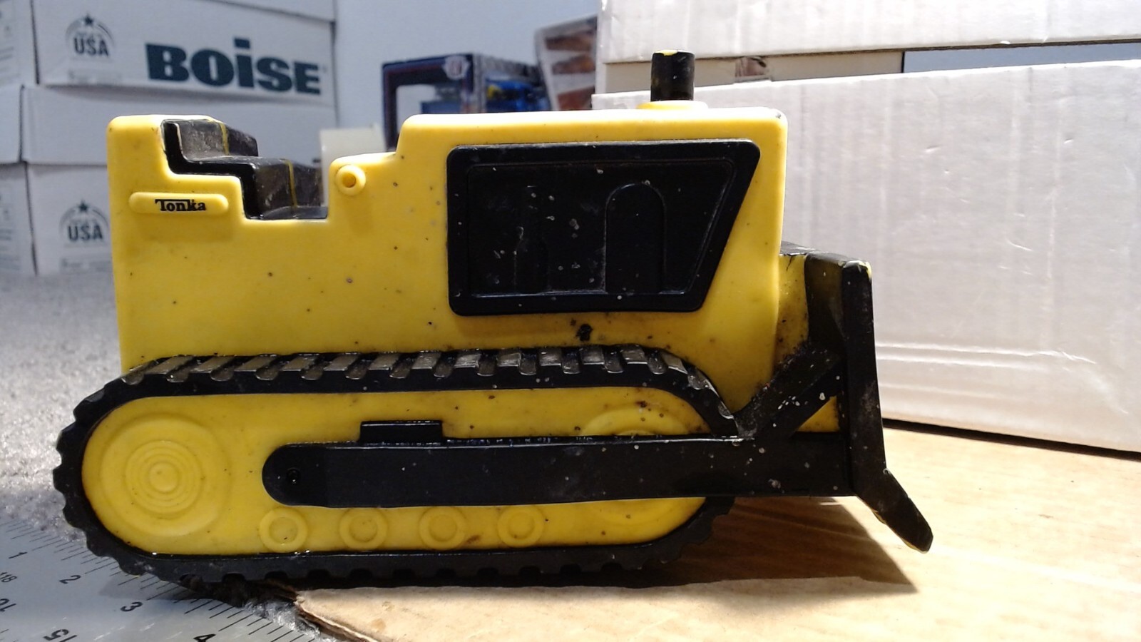 Vintage 2000 Hasbro/Tonka Billies Tough Job Book Bulldozer China Yellow