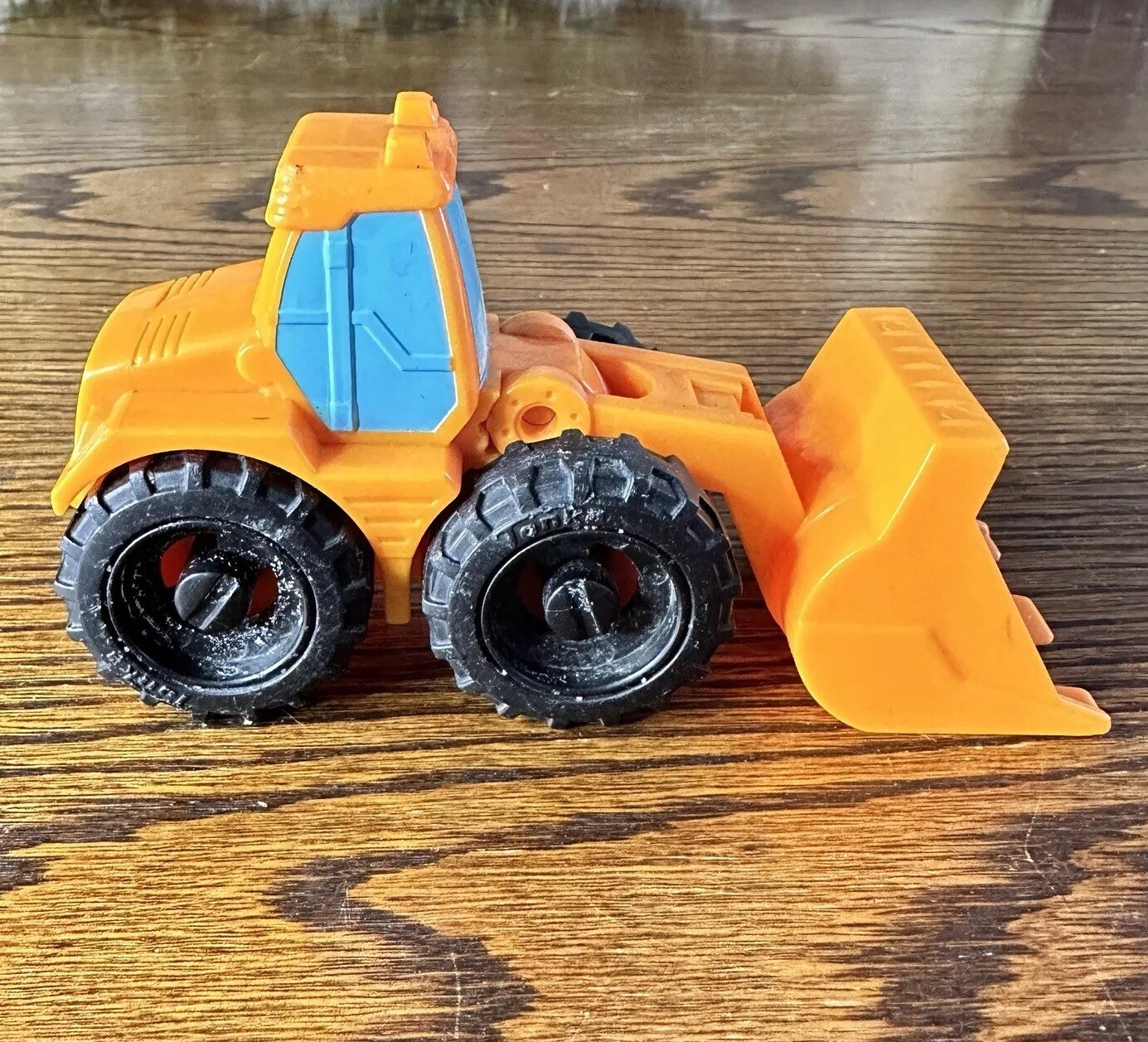 Hasbro Tonka Dozer Orange Kids Toy Black Wheels Lift Up Down Scoop