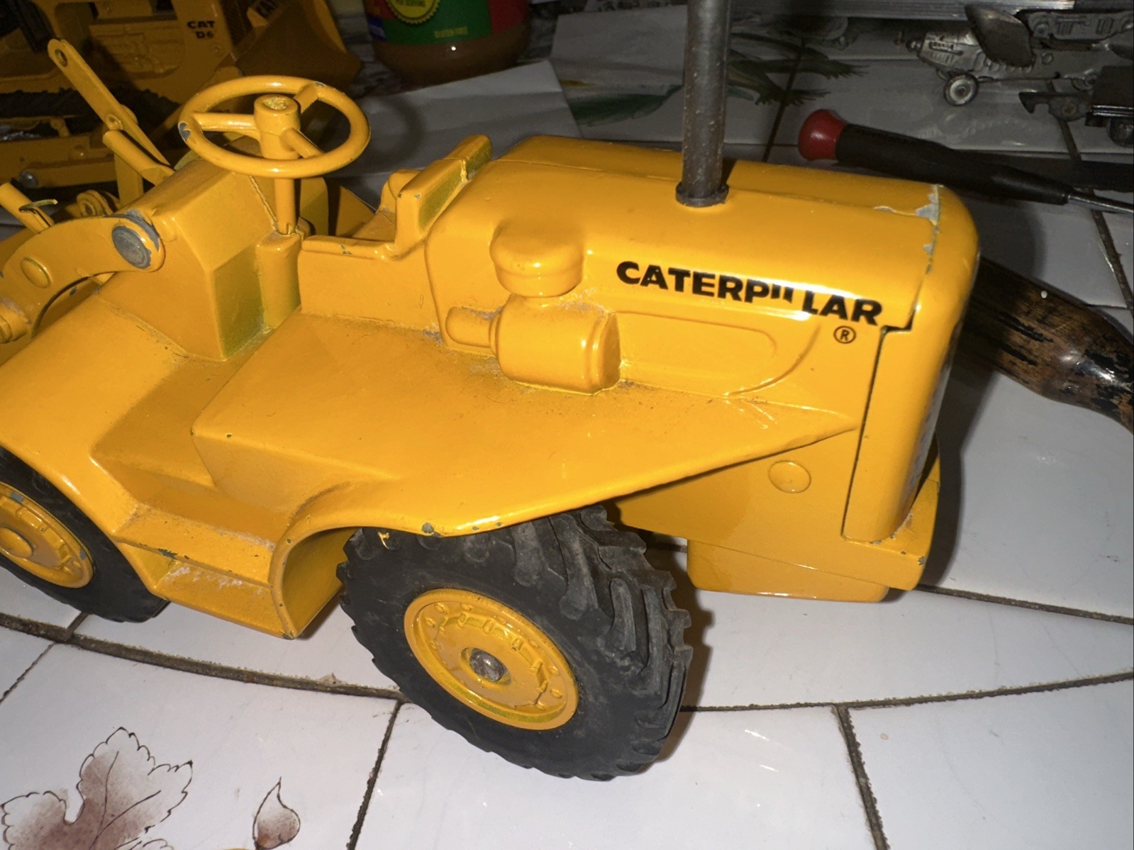 CAT Caterpillar 944 Wheel Loader 1964 1:24