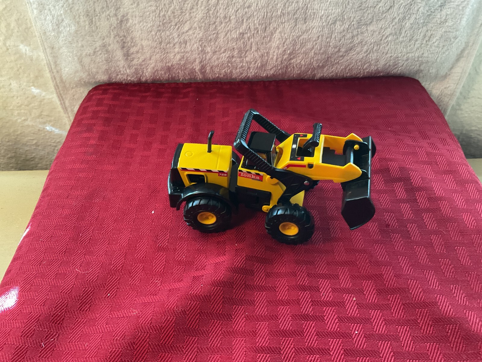 Tonka Mighty 728 Front Loader 6″ Maisto Hasbro