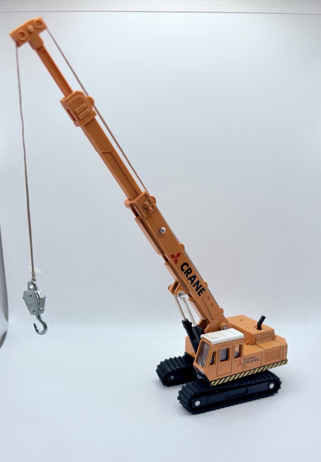 Diapet K-39 Mitsubishi Telescoping Power Crane 1:60 Excellent Condition