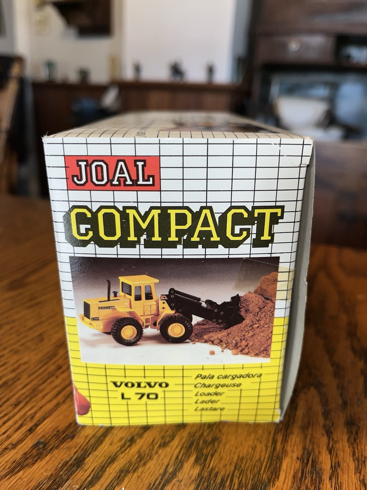 Joal Volvo BM L70C Loader. 1:50 Scale W/ Dealers Tag Drums, PA